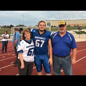 Meet your Posher, Tom